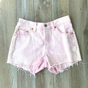 Levi Strauss & Co pink cut off jean shorts W25